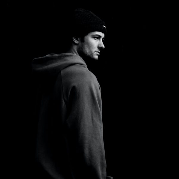 Man with a beenie (wrldwide)
